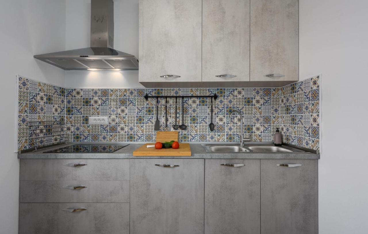 Apartmani Lucija Porec Ngoại thất bức ảnh