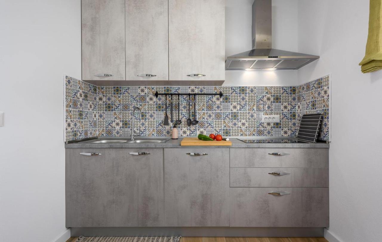 Apartmani Lucija Porec Ngoại thất bức ảnh